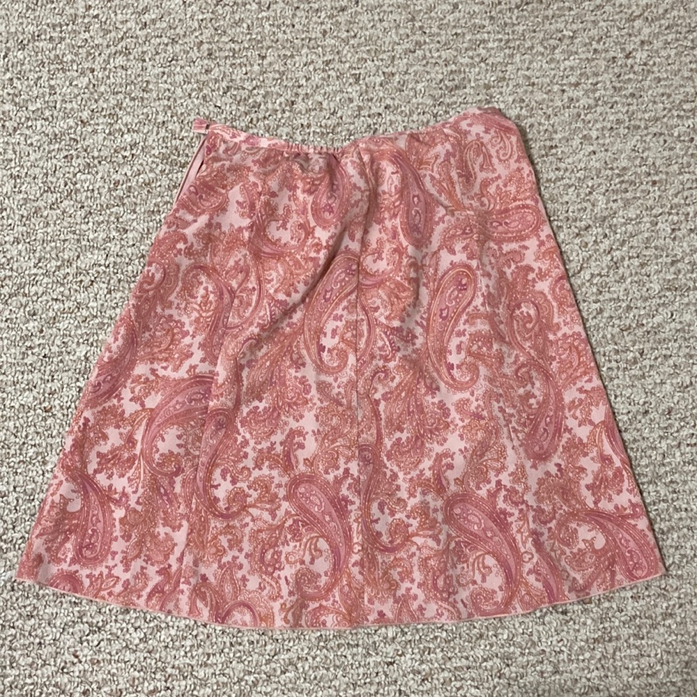 Cute pink printed skirt